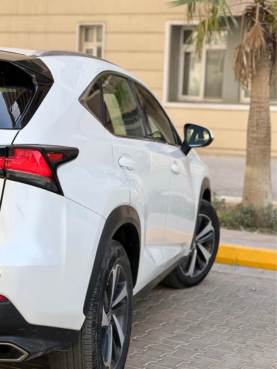 لێکزس ئێن ئێکس ٣٠٠ سەیارەکە تا بلێی خاوێنە ٢٠١٨ فوڵ فوڵ مواسەفاتە لیرەش پارەیەکی باشی لێدرایە سەقفی کراوە  بە رۆس رایس لە حادیسەکەی تەنها دەعامی پێشی بەربوویتەوە دزراوە داندراوەتەوە لە بۆی بەشەرتی ئەوەی یەک ئیرباگ یەک نوقتە ژووری نەبی هەموو شتی بەشەرتە گیر مەکینە کارەبایات تەقە رەقە سحرەکەی خوار بازارە تکایە گەر موشتەری نی تیل مەکە ٠.٧.٥.٠٨.٧.٥.٠٤.٤.٣ أربيل, العراق


**إذا كنت صاحب هذا الإعلان وتريد حذفه لأي سبب، رجاءا أرسل رسالة إلى الدعم الفني**