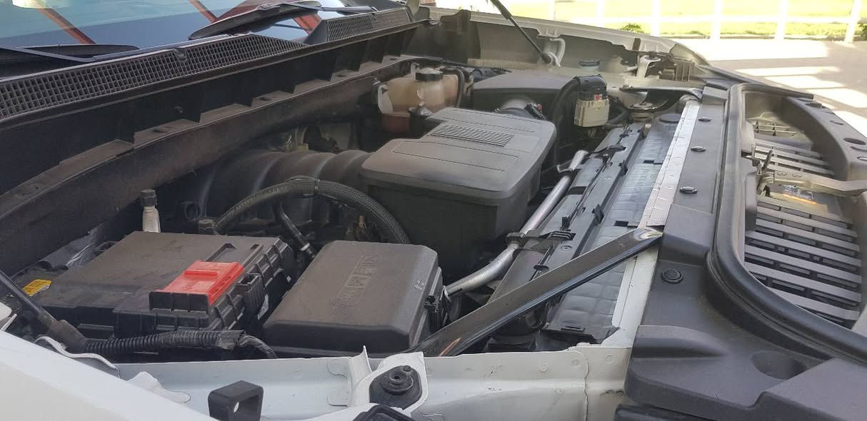 سلام عليكم
سلفرادو موديل ٢٢رقم اربيل باسمي مواصفات باب طويل بودي قصير محرك ٨سلندر مواصفات LT  كشنات جلد حساسات بالدعامية تو ويل حادثها فقط نص جاملغ سكن صبغ ارباك فقط الدكمة رقم شاصي موجود بالصور موبايل ***********سعرها ٣١٠ مكان السيارة بكركوك
