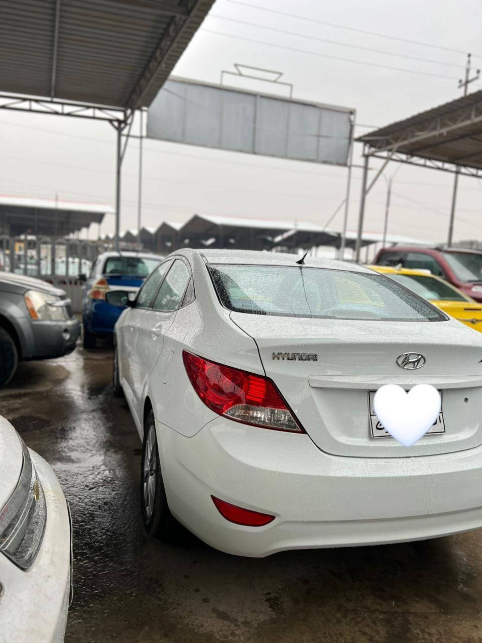 السلام عليكم سياره اكسنت 2013اكلين 
رقم ادهوك سنويه صاقطه 2018
شرط التحويل سياره فول عده الاسلايت
مكينه حجم 16
تحكمات استيرن
5ويل كب 
سياره مال بيت مامتعوبه بيها اتراي اخبل
مامسجله ع كاربون من تحول تسجلها 
مكينه كير شرط
السعر115وبيها مجال 
***********
