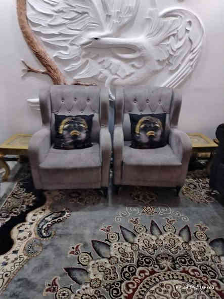 سلام عليكم للبيع تخم 12مقعد تسكام نضيف بدون ضرر أو كسر سعر 400وبيه مجال مكاني كربلاء ***********واتساب
