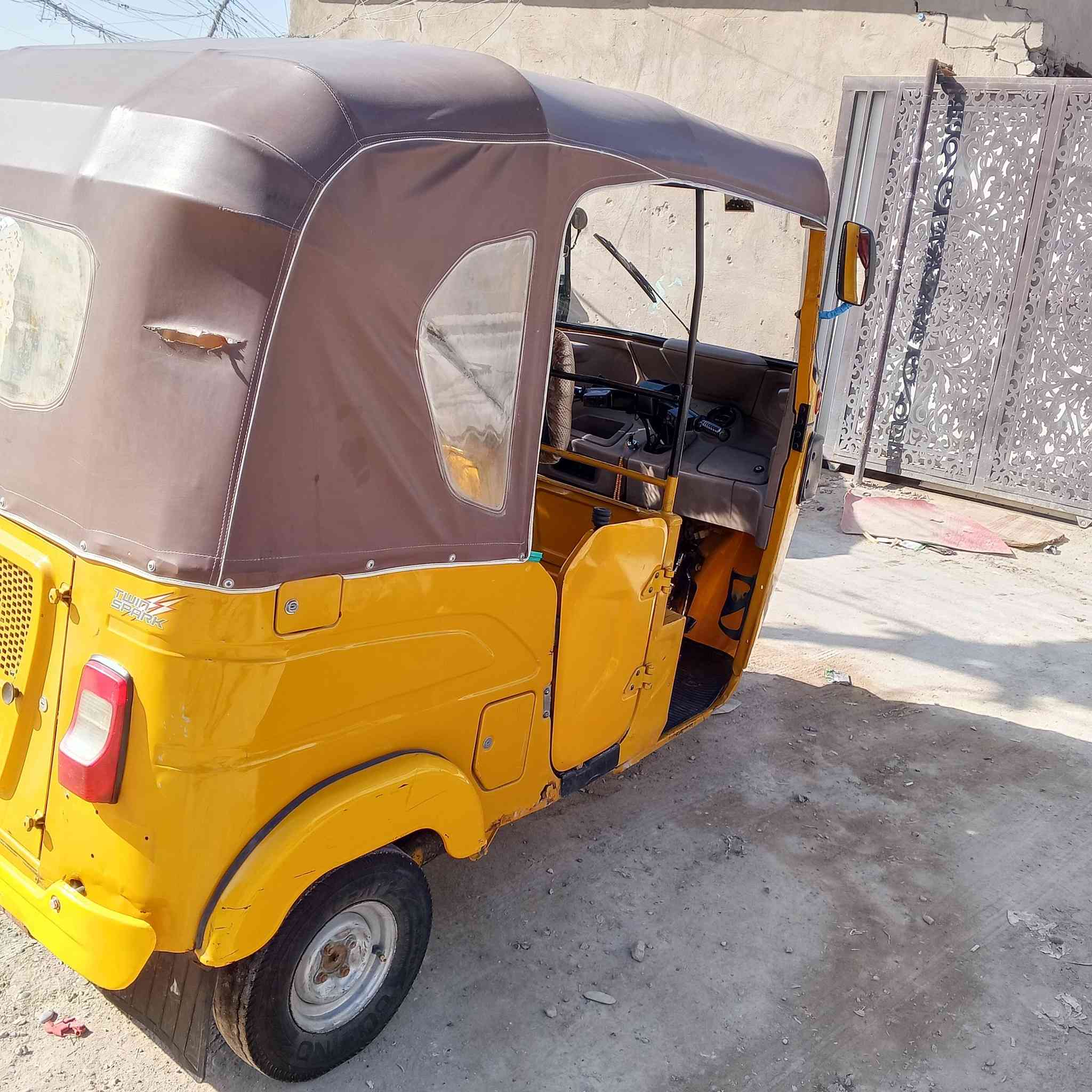 سلام عليكم تكتك موديل 2021
نضيفه وخير من الله تعال وكلب
مكاني بغداد الفضيليه التكتك بسمي 
تحويل ثاني يوم رقم وسنويه   ***********
