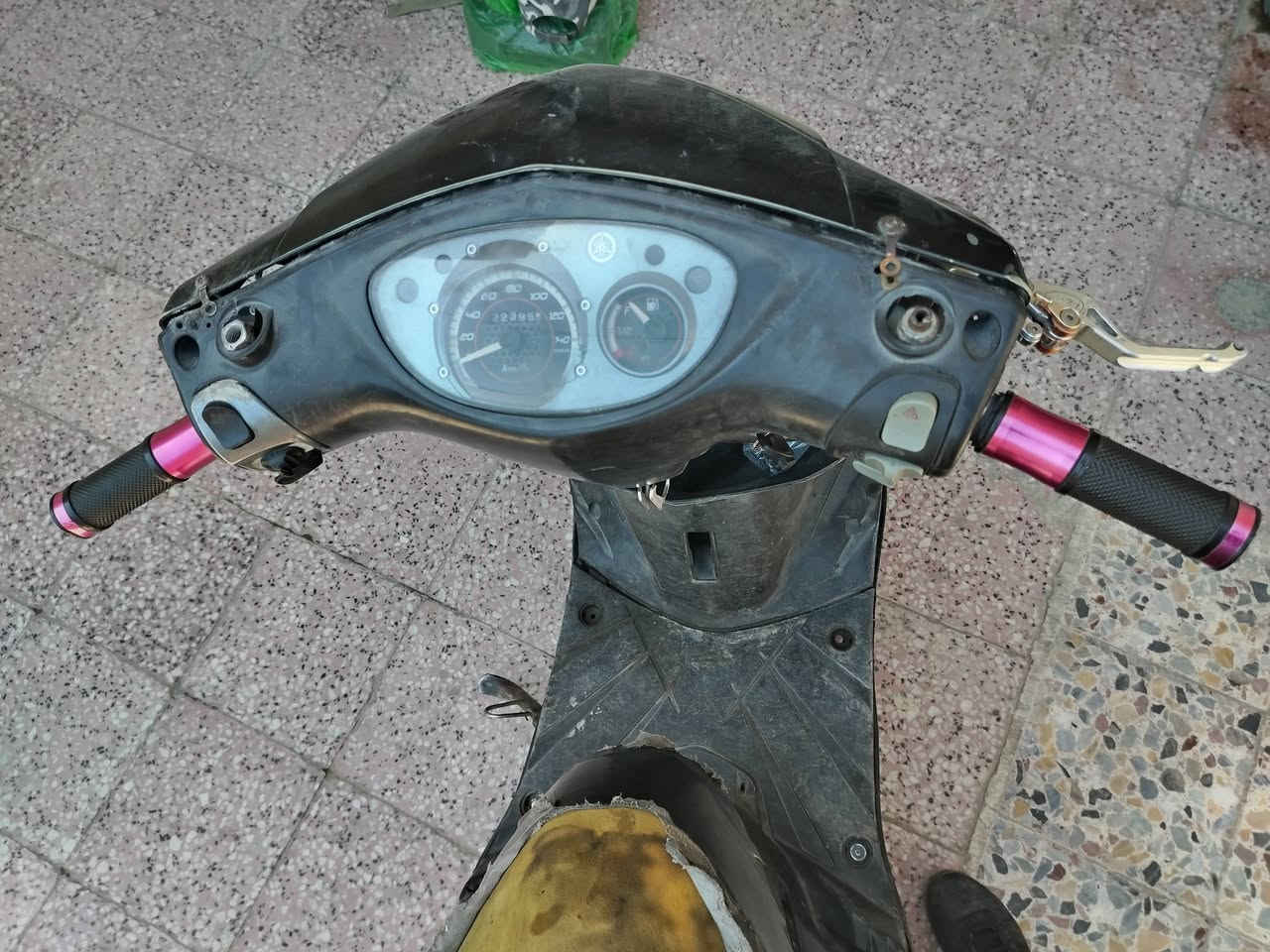 السلام عليكم ثعلب للبيع السعر 300 كوم حديد نقص كابريتر تخربط مكان حريه  ***********
