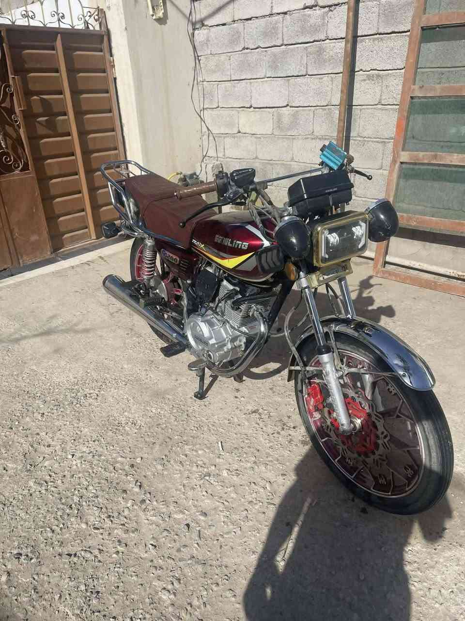 اسلام عليكم دراجة سيفان ٢٥ للبيع سعر ٧٧٥ وبيهة مجال مال جناية شراي راسلني خاص عنواني ديالى بعقوبة دراجة نضيفة بمعنة الكلمة


**إذا كنت صاحب هذا الإعلان وتريد حذفه لأي سبب، رجاءا أرسل رسالة إلى الدعم الفني**