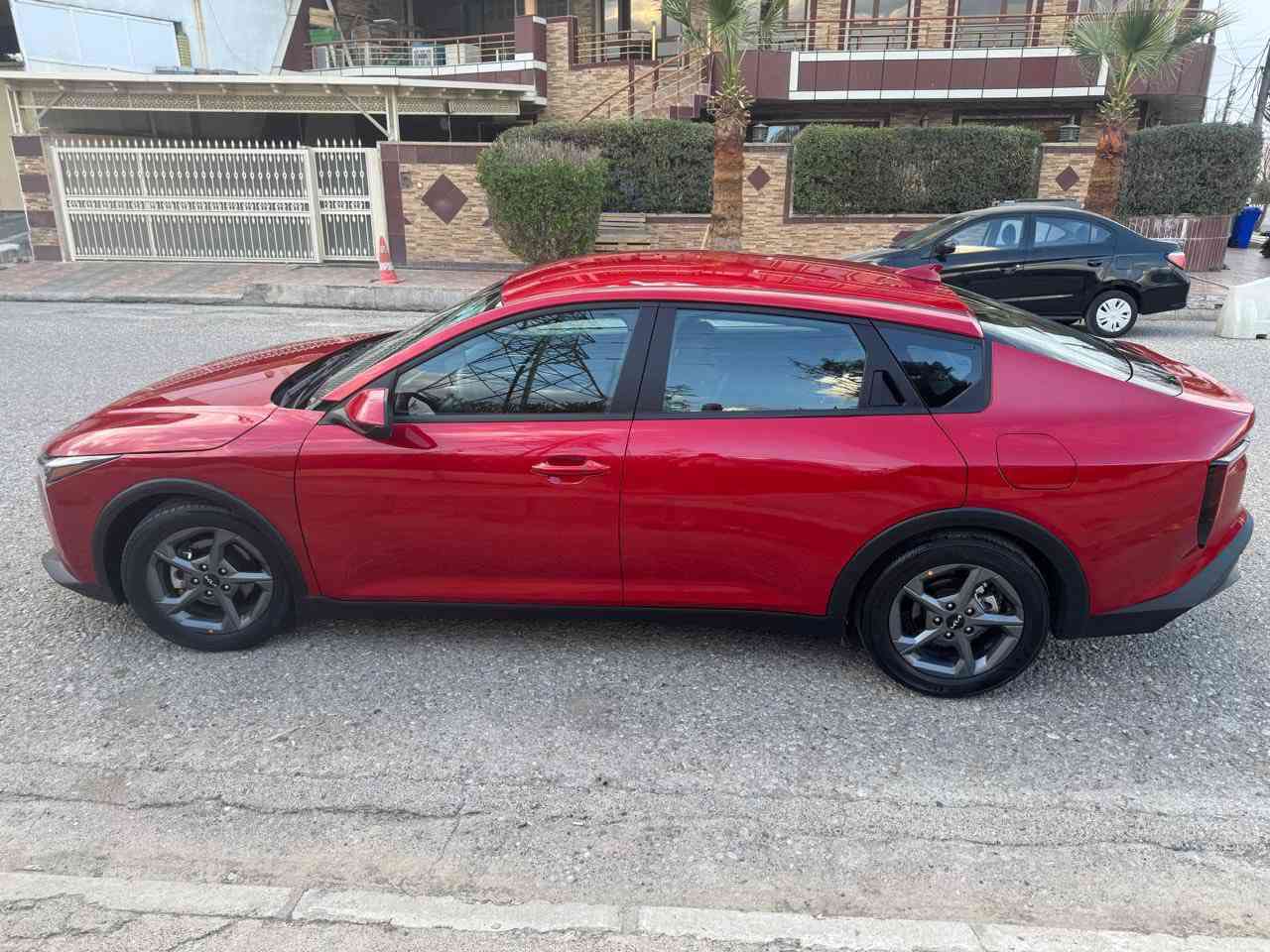 السلام عليكم كي فور 25 LX وارد امريكي ضرره جاملغين وبنيد وباب صور الضرر مرفقه 4 قطع صبغ رقم اربيل تحويل او وكاله ماشيه 8000 مل 
محرك 2000 دوش بصمه سياره جديده وجاهزه مابيها كل نقص

السعر 148  

*********** بغداد الدوره ابو طياره
