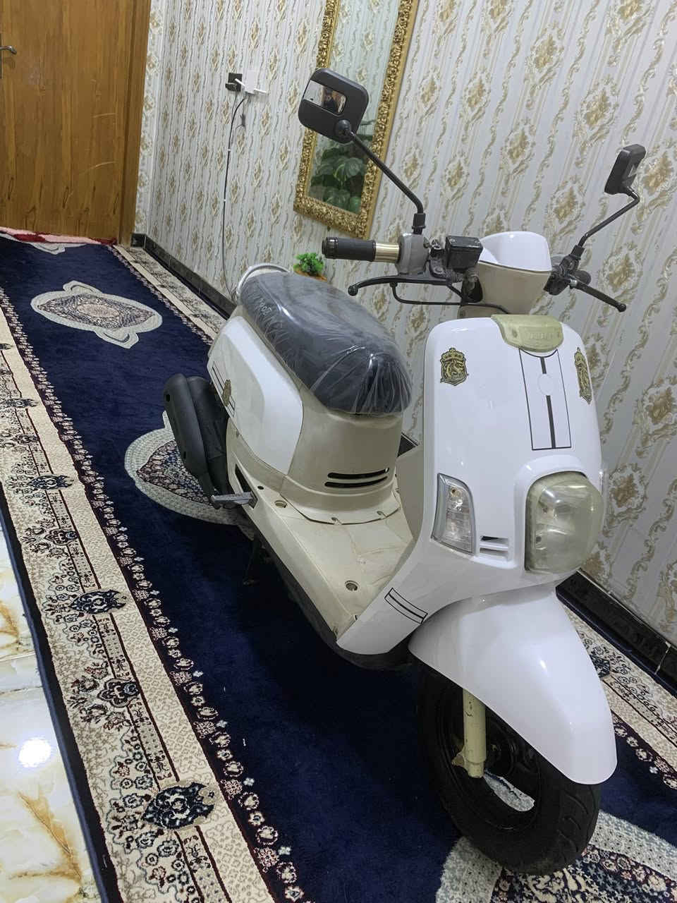 ماكس بوليسي جاهزه من كلشي مختمه كله مابيه اي نقص سلف اصلي كابريته اصليه مكينه مامفتوحه كفاله عامه ع ايدي لا صوت لا نضوح دهن لا تبخير شرط بعد انضف من صوره سخدام شخصي وقليل السعر 950 البصره التنومه الكوات الرقم ***********
