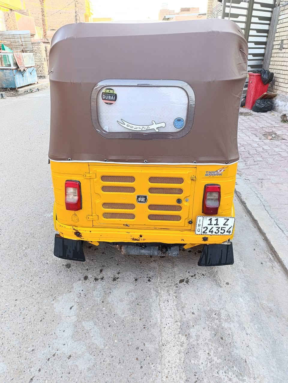 سلام عليكم عندي تكتك 2019 رقم انكليزي تحويل ثاني يوم عنواني بغداد حسينيه راشديه السعر خاص رقمي ***********
