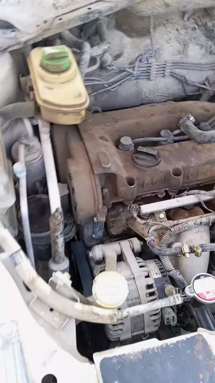 السلام عليكم ورحمه الله وبركاته اخواني اليوم انصحكم لا تمشي ورة كلام ابو الدهن نصيحة اتنقص لا اصعد الزوجة ما يصير خطأ والفلتر مال الدهن لا أشد الصغير البراد يدوس عندك أما ولف الحماوة كل موسم يتبدل إذا كان الماء عادي مو اصلي  الحمد لله عملنة لهذا الشهر تجفيت تيكو عدد 3
تبديل محرك وارد عدد 1
تبديل كور عدد 2
صيانة دورية السيارات عدد 10قوايش رولات 
اخواني دائما انصحكم الاختصاص لا تشتهد ابكيفك من 
تجي واسوي روحك مصلح وتفتهم وتحجي 
وتريد شغل الله مزاجك لاتوصل انت صلحها 
لانهو اي خطأ يصير براسي فإذا أنت مصلح وعبقري لا اجيبها يمي اصلا لانهو تشلع كلبي 
خلوني اخوكم وما اقصر مع أي احد بس اهم شي لا تصير خبير براس واحد مفلس الماكين ويعرف برغي برغي 😂😂
اذا انت خبير لا تجي يرحم ابوك سويها انت خابرني أعلمك بس لا توصل 😂 تحياتي للجميع عنوانة الشعب شارع الأسواق المركزية *********** 
التجفيت الياباني ضمان 6اشهر 
المحرك ضمان شهر 
وارد 
أما الشغلات البسيطة كلشي آلة ضمان محدد بالعمل
