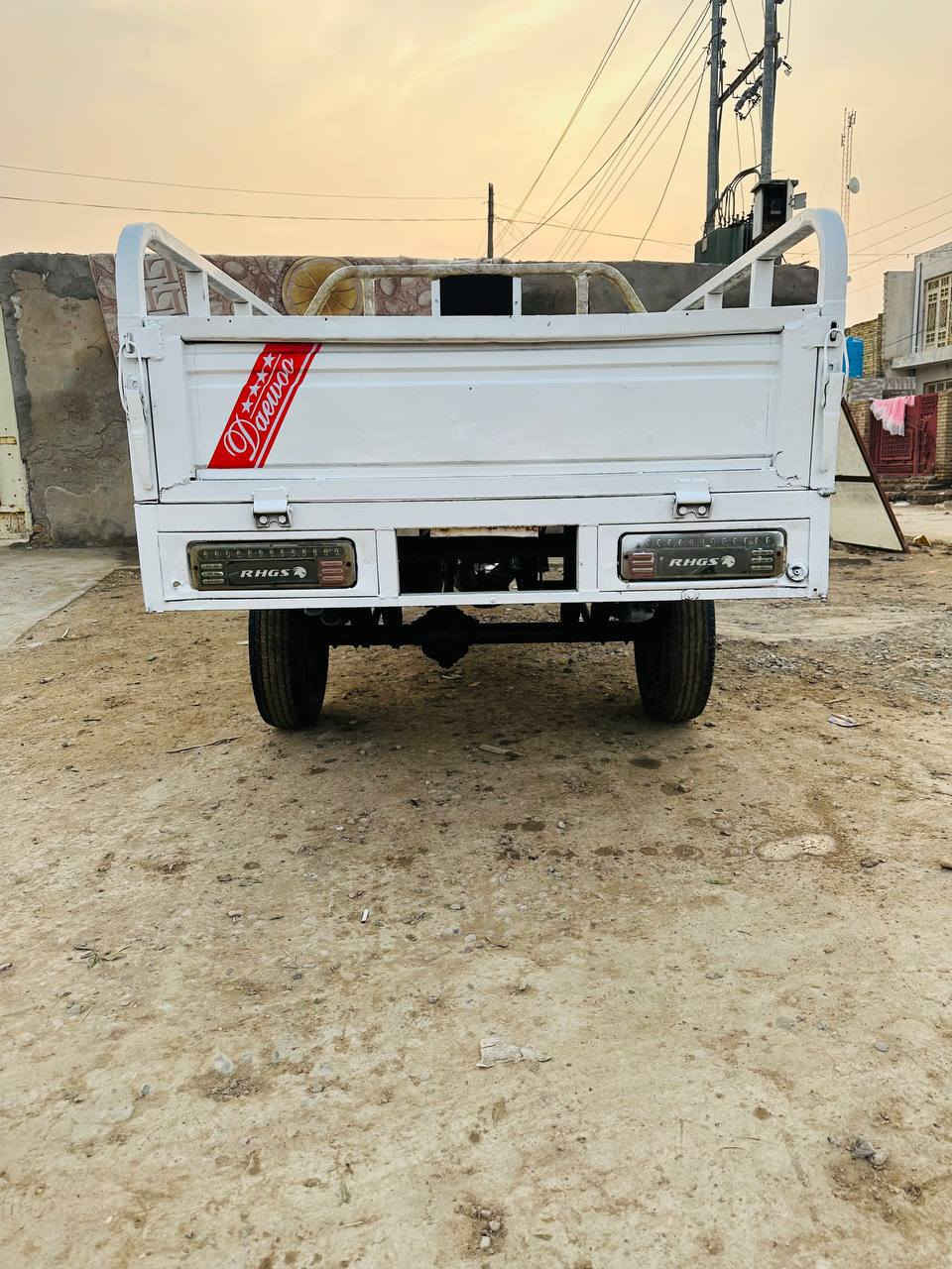 سلام عليكم ستوتة للبيع موديل2013  ستوتة جاهزة علة اخر حباية شاصي ركبة اوراق مكينة كفالة ستوتة مال جناي نظافة    كهربائيّاتهة كلهة شغال ضفيره جديده تخم تاير.
 سعرخاص  الرقم *********** مكان قضاء الفجر
