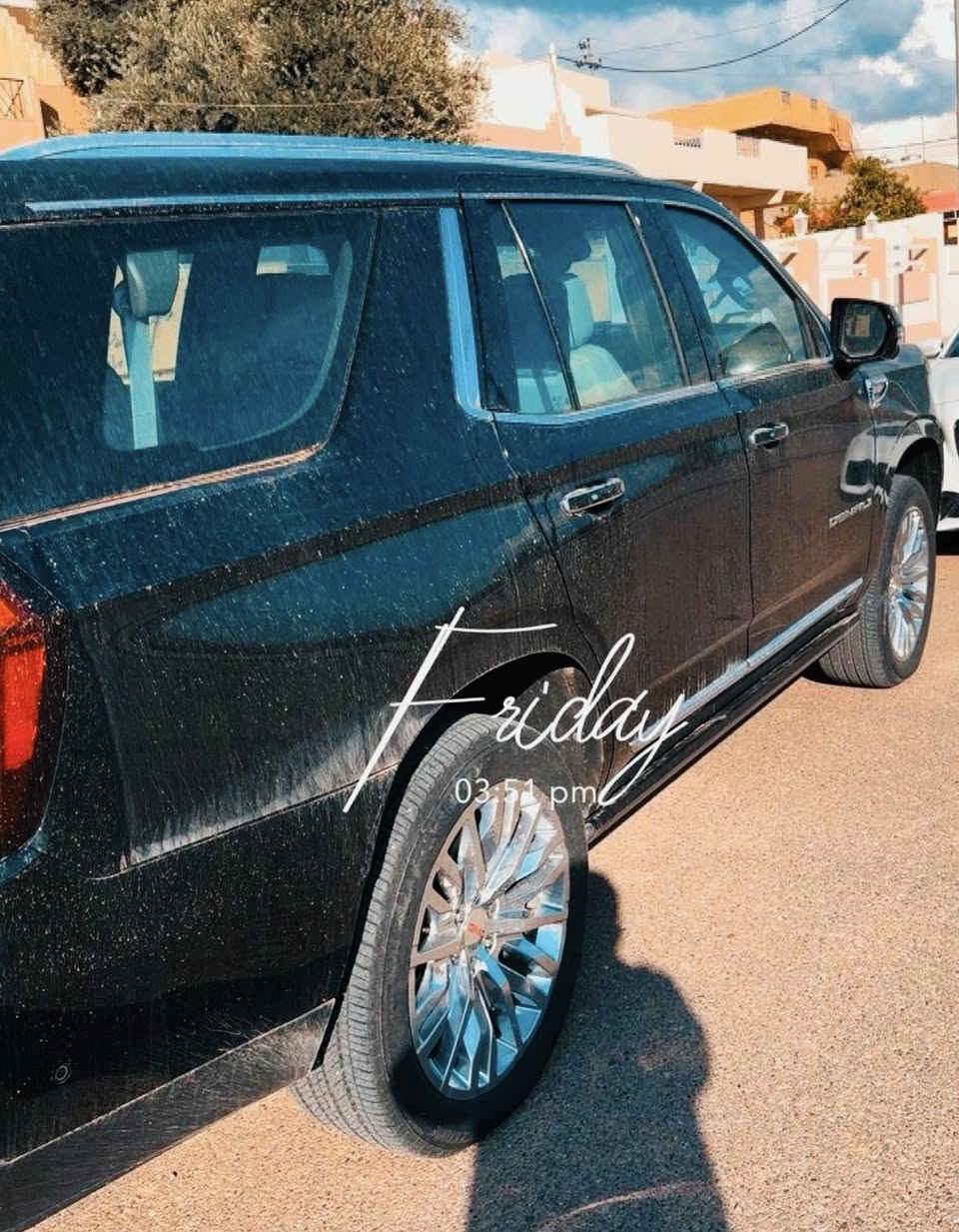 للبيع بسعر جدا مناسب 

جمسي يوكن دينالي 2025  Vip 

وكالة المنصور 

GMC Denaily 2025 

ماشية 3 الاف كم ( اخت زيرو ) 

ع وضع الشركة مكفولة من كلشي شرط الفحص زيرو 

مواصفات دينالي فول 1/1 

رقم بغداد تحويل مباشر 

مكان السيارة بغداد

السعر 825 ورقة ( بي مجال بسيط حق الجية ) 

رجاءا فقط الشراي يتصل وبالخدمة 

***********
