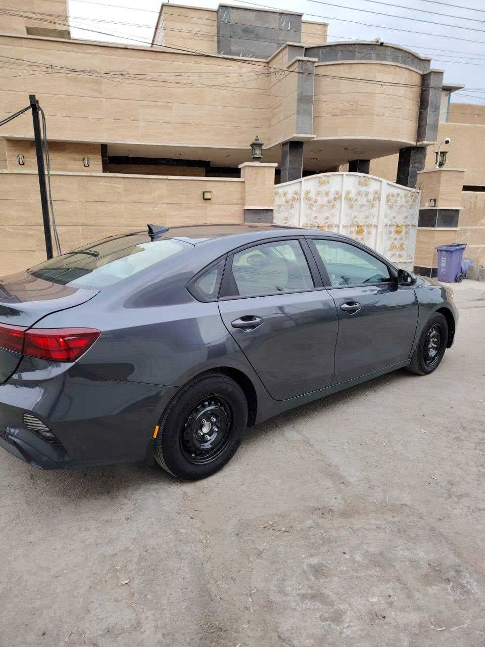 للبيع فقط بدون مراوس

كيا فورتي  موديل  💯2023💯

ماشيه 35 الف . سيارة. جديدة. اي نقص مابيها

 رقم بغداد  جديد وهزه جديده تحويل مباشر رقم شبه مميز

• المحرك: 2000 دوش

• شاشه تدعم الكاربلي + كاميرا خلفية

• 3 أنظمة قيادة

• تحكمات ستيرن

• السيارة نظيفة جداً وجديدة بمعنى الكلمة بدون اي نقص

.عليها ادامة كامله للمكينه والكير وتخم تاير جديد ومنظومه التبريد هم جديده يعني ربع متصرف عليها 

حادث بجم مبدل جاملغ جهة سايق وبنيد وشوية. بارد بالصندوك وبيها القماره مرشوشه تقره بالسونار بس هيه لا ضربه ولا معجون  ايرباك راجعات سستم بدوون. دواخل 💯 وبدون اي نقص 

العنوان / بغداد سبع ابكار 

السعر 143 وبيهة مجال بسيط

للأستفسار 📞  *********** واتساب فقط
