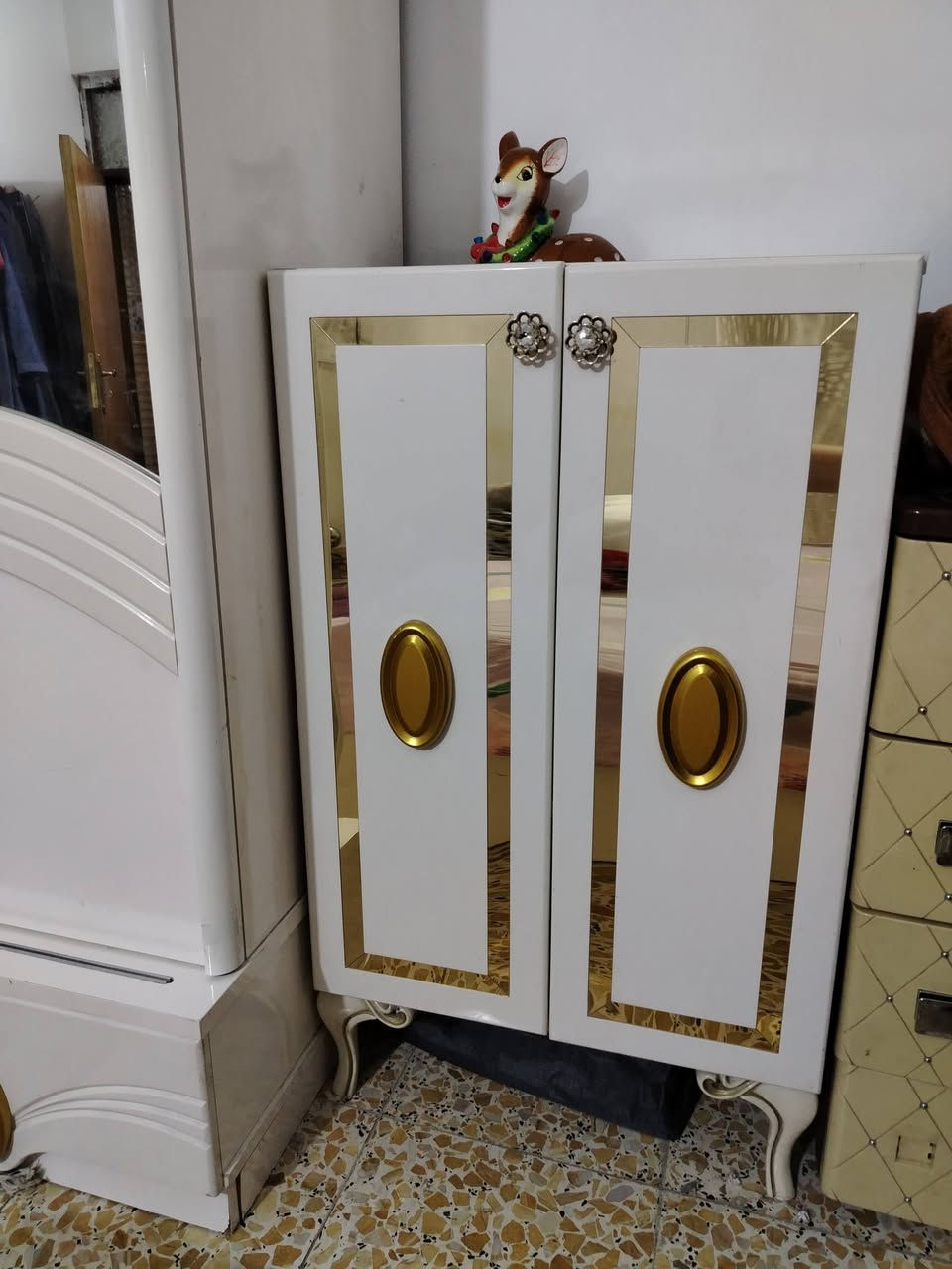 غرفةنوم تركي للبيع ب٥٥٠كلش نضيفةاي ضررمابيةمكان تقاطع درويش المعالف


**إذا كنت صاحب هذا الإعلان وتريد حذفه لأي سبب، رجاءا أرسل رسالة إلى الدعم الفني**