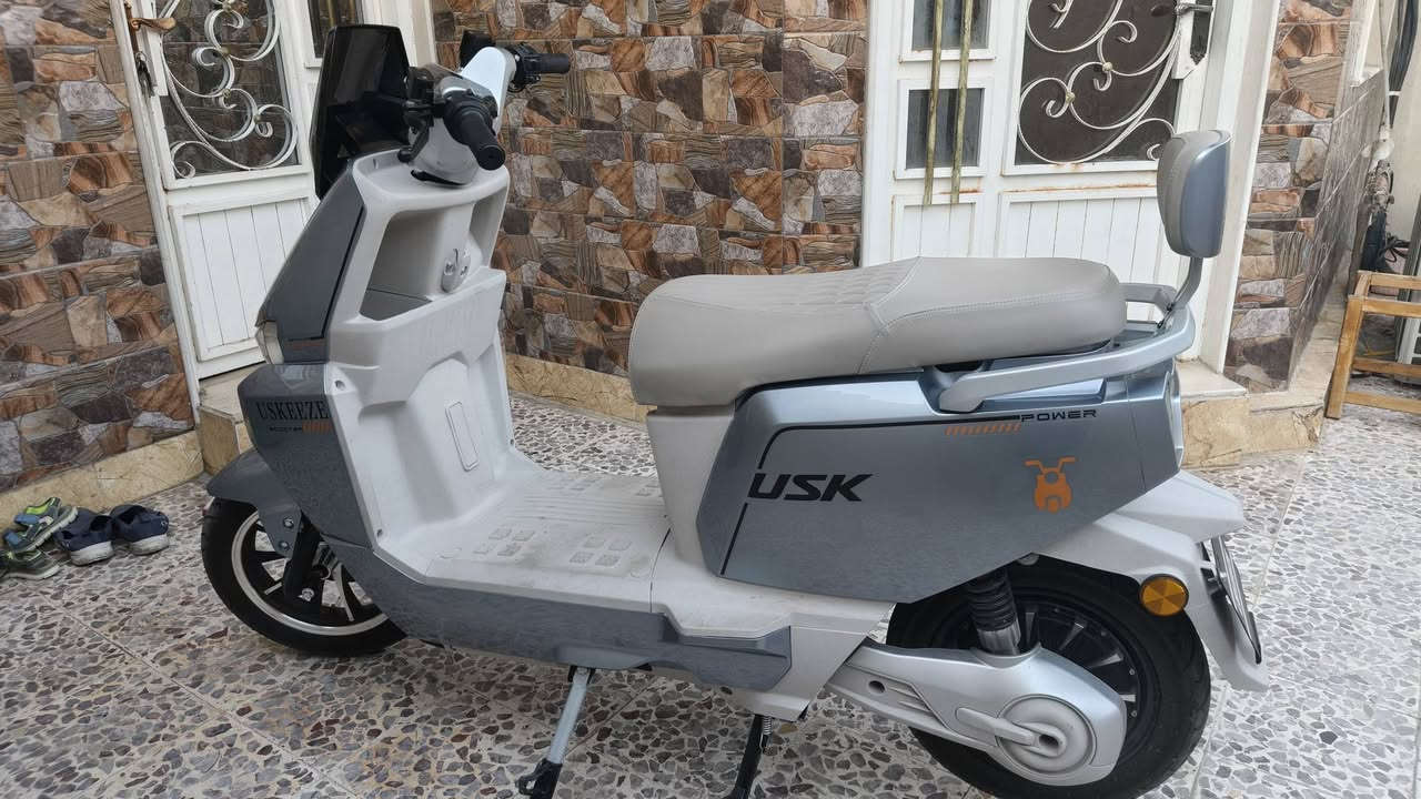 ماطور ملكة USK
مواصفات خير من الله
بطاريات 40 امبير
ملف 3000
سرعة شاشة 116 حقيقي 80
يمشيك  70 كيلو 
بي وصل شراء الماطور صارلو اسبوع 
التايات بعدها بخط الشركة دبل سويج وبصمة وكارت
ماطور شرط الفحص من الاف للياء
السعر خاص او واتساب رقم.. ***********
