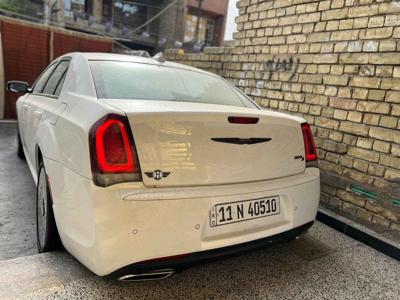 سلام عليكم
اوباما كرايسلر 
دخول جديد كتاب ظباط  (بغداد) سياره بسمي تحويل بسم المشتري ثاني يوم 

مودييل2023
الحادث منشور بلصور كلين سياره
ماشيه40فقط
فـئه (S) فول1ع1
كشنات جلد تدفئه وتبريد (S)
شفتات استيرن
بانوراما 
نظام (SBORT)
محدد سرعـة 
حساسات اماميه خلفيه 
رادار جانبي
دمام 
وبيه هواي مواصفات ما مذكوره
سعر تصل ***********
