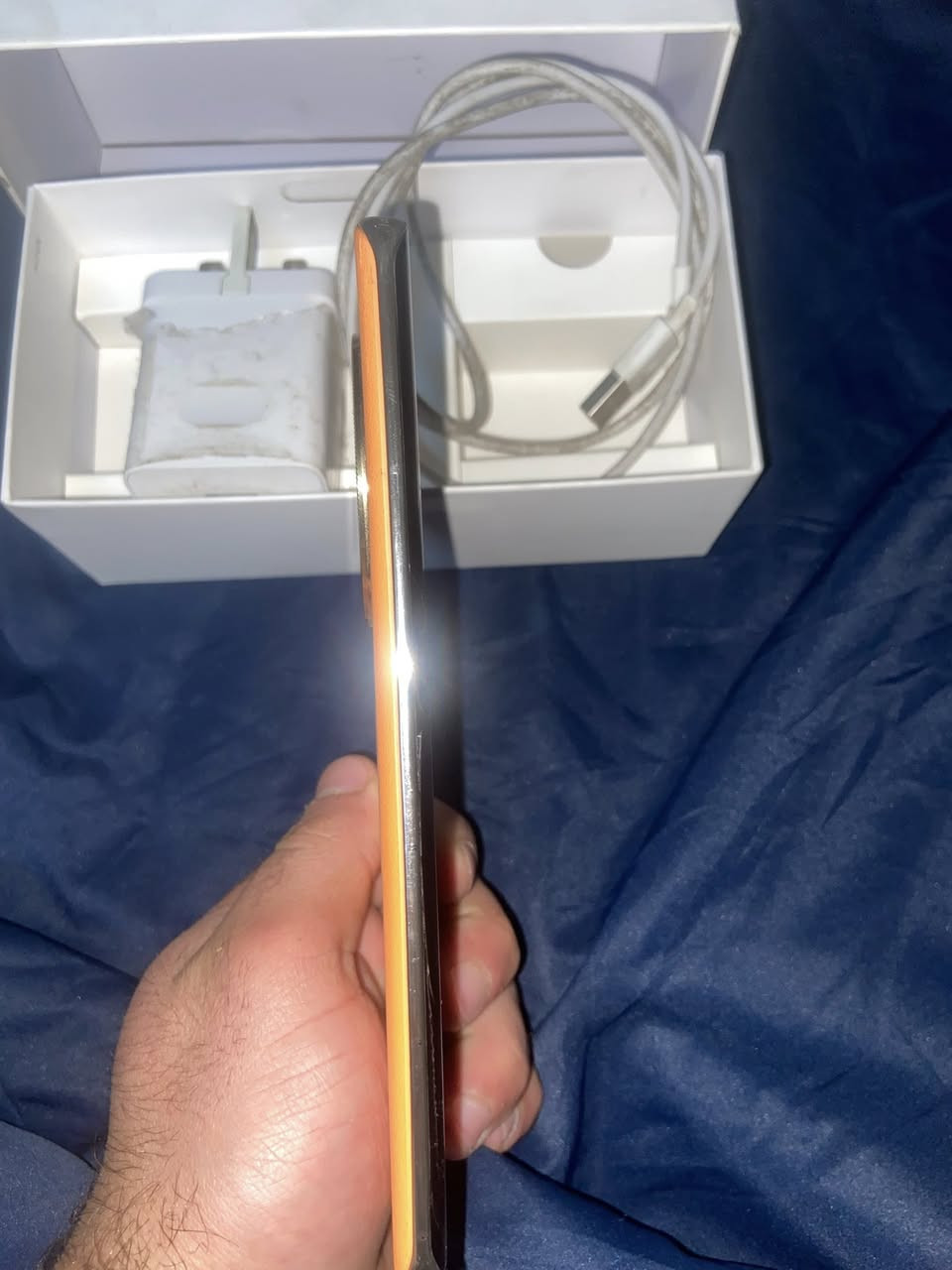 جهاز هونر x9b نضيف جدا عيب بسيط بل شاشه جوه الجهاز بي فطر موجود بل صوره بلادي ماواصل مصلح تجي تفحص يله تاخذ  كارتون معا شاحنته الاصليه 256رام12للمراوسه من ايفون 11وما فوق أو للبيع السعر خاص


**إذا كنت صاحب هذا الإعلان وتريد حذفه لأي سبب، رجاءا أرسل رسالة إلى الدعم الفني**