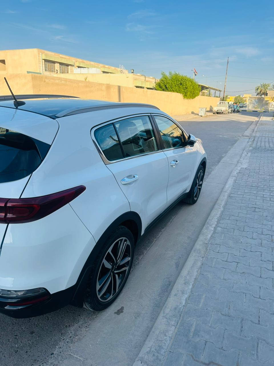 للبيع كيا سبورتج خليجي 2020 

فول مواصفات فتحة سقف بانوراما 

يصمه أبواب تشغيل عن بعد أشاره ترحيب مري شفط حساسات 

رقم بغداد كشنات جلد كشنات كهرباء  داخل لونين دشبول تبربدقطعتين لايت زنون كير اوتوماتيك محرك2000دوش مكفول ماشيه90كم 

السعر 192وبيها مجال هاتف ***********

مكلف بالنشر
