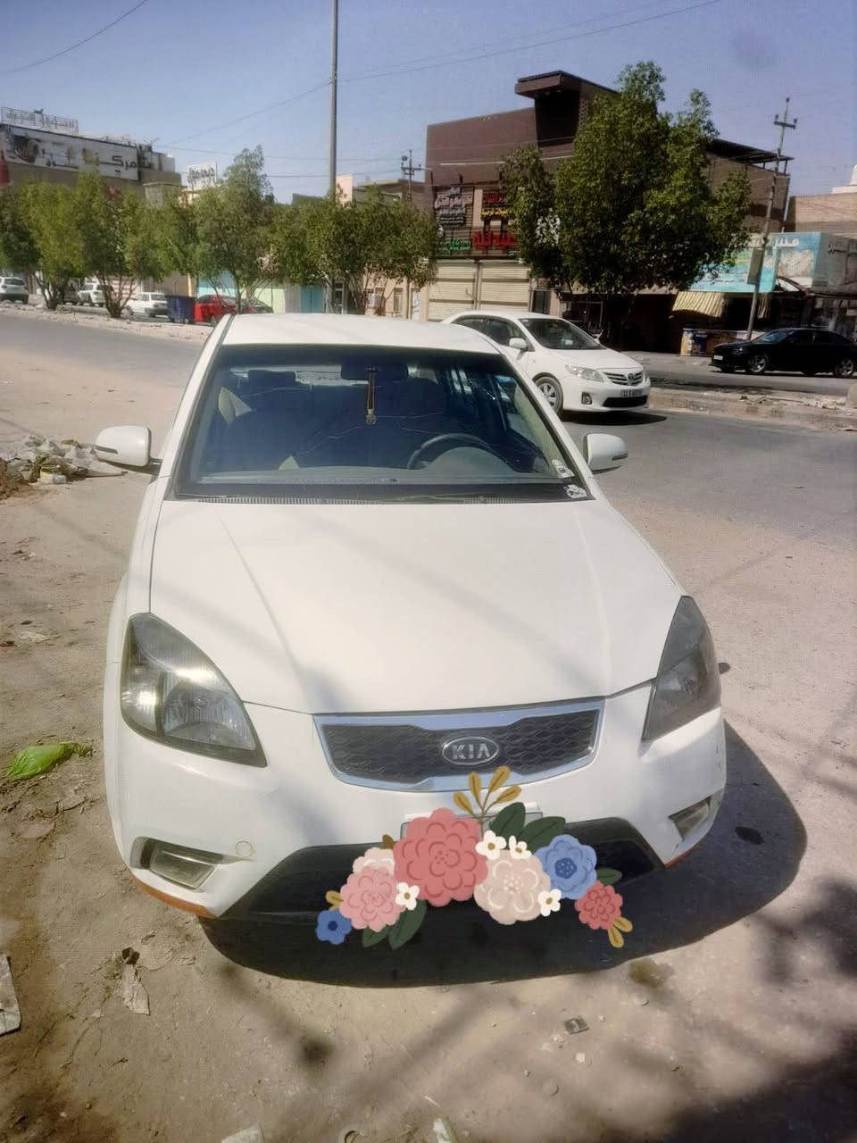 للبيع سياره كيه ريو موديل ٢٠١٢
مكينه ١٦٠٠
بيه قطعتين
سعره ٧٢ ورقه وبيه مجال
***********
