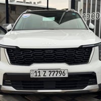 سورنتو موديل 2025 خليجي ام الضمان فئة 4x فول الفول ماشيه ١٨ الف كيلو م...