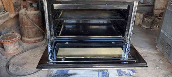 طباخ فريش مصري كله شغال وعلى الفحص السعر 180العنوان نجف حي الرحمه شارع عشرين مقابيل سيد ستار ابو الانشائيه للتواصل خاص او الاتصال بالرقم ***********
