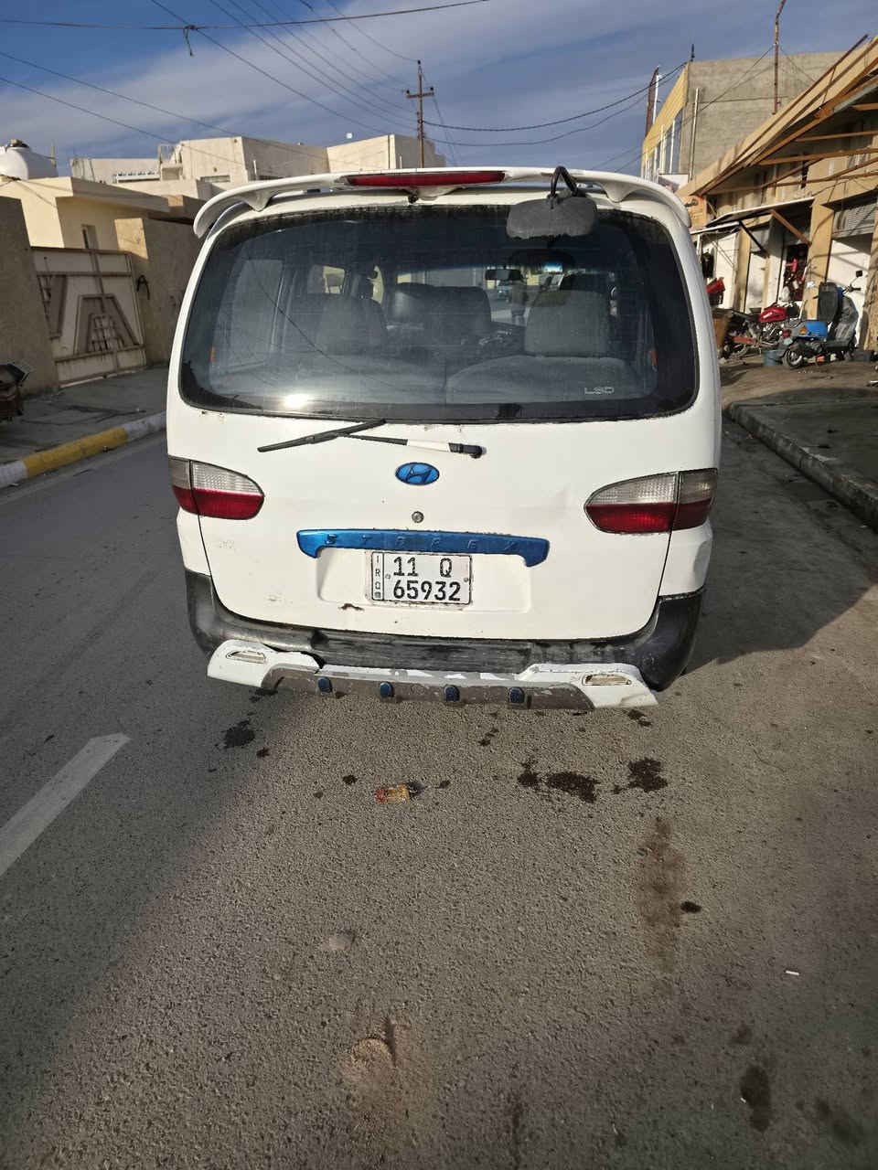 سلام عليكم ستارس خصوصي موديل 2000 تبريد شغال دخم تاير جديد لا بخار لا تنقيص رقم بغداد دولي سنويه جديده مكان السياره ديالى كنعان ***********السعر 70 وبيه مجال
