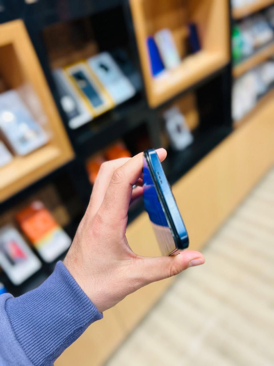 تكنو بوفا 3
ذاكرته 128 رام 6+6
امبدل شاشه اصليه ولكمرات عطلات
ولبقاي كله شغال سعر 60 الف ***********
السم  المكتب تقنيه المستقبل

 عنوانا 🏠 ديالى 🍊 بعقوبة 💡 المفرق 💎 قرب المدخل الرئيسي شارع العريض
