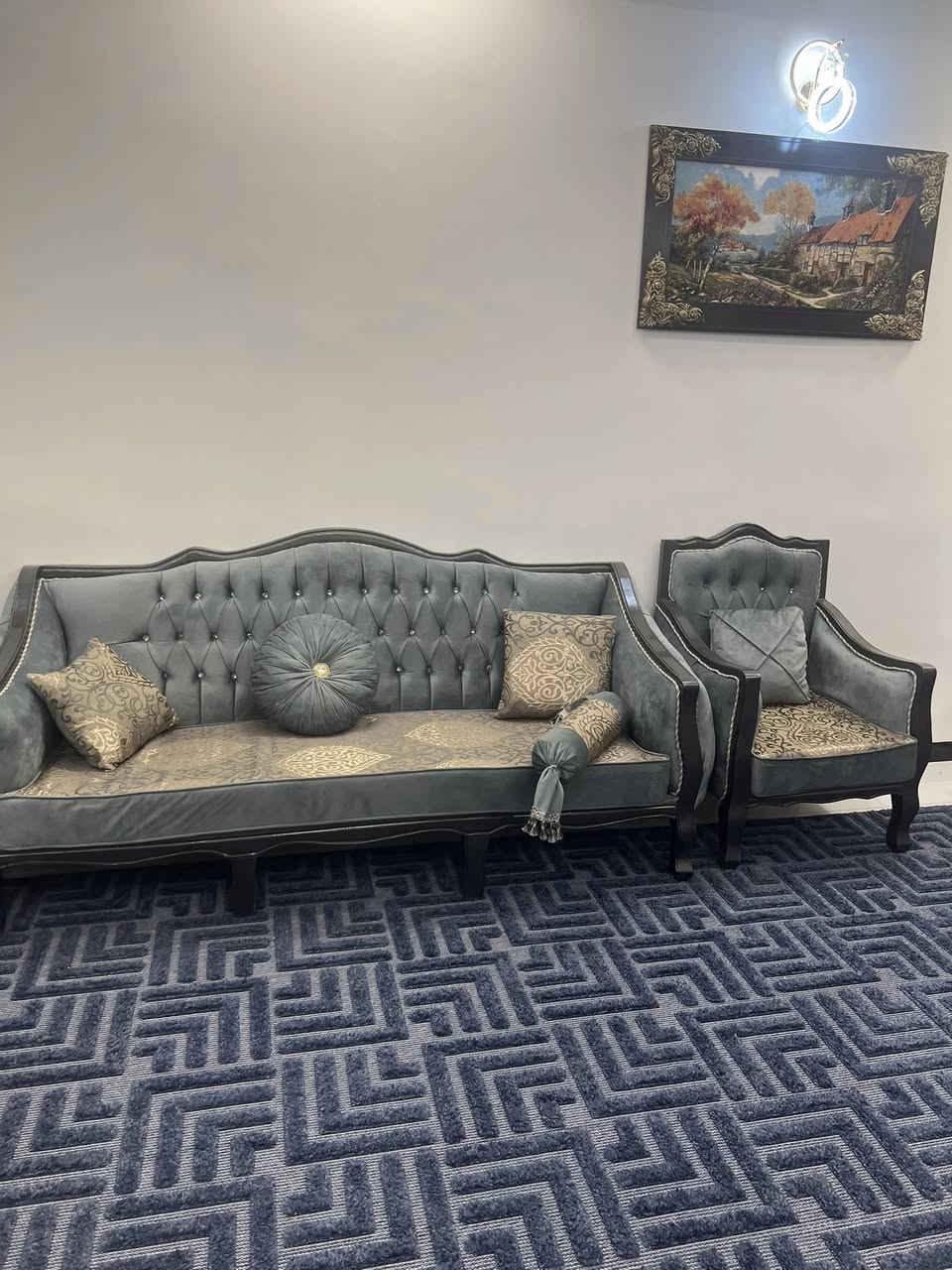 للبيع تخمين ٢٠مقعد للبيع جديد غير مستعمل صار شهر من اخذتهن مكانهن نجف حي الجامعه***********
