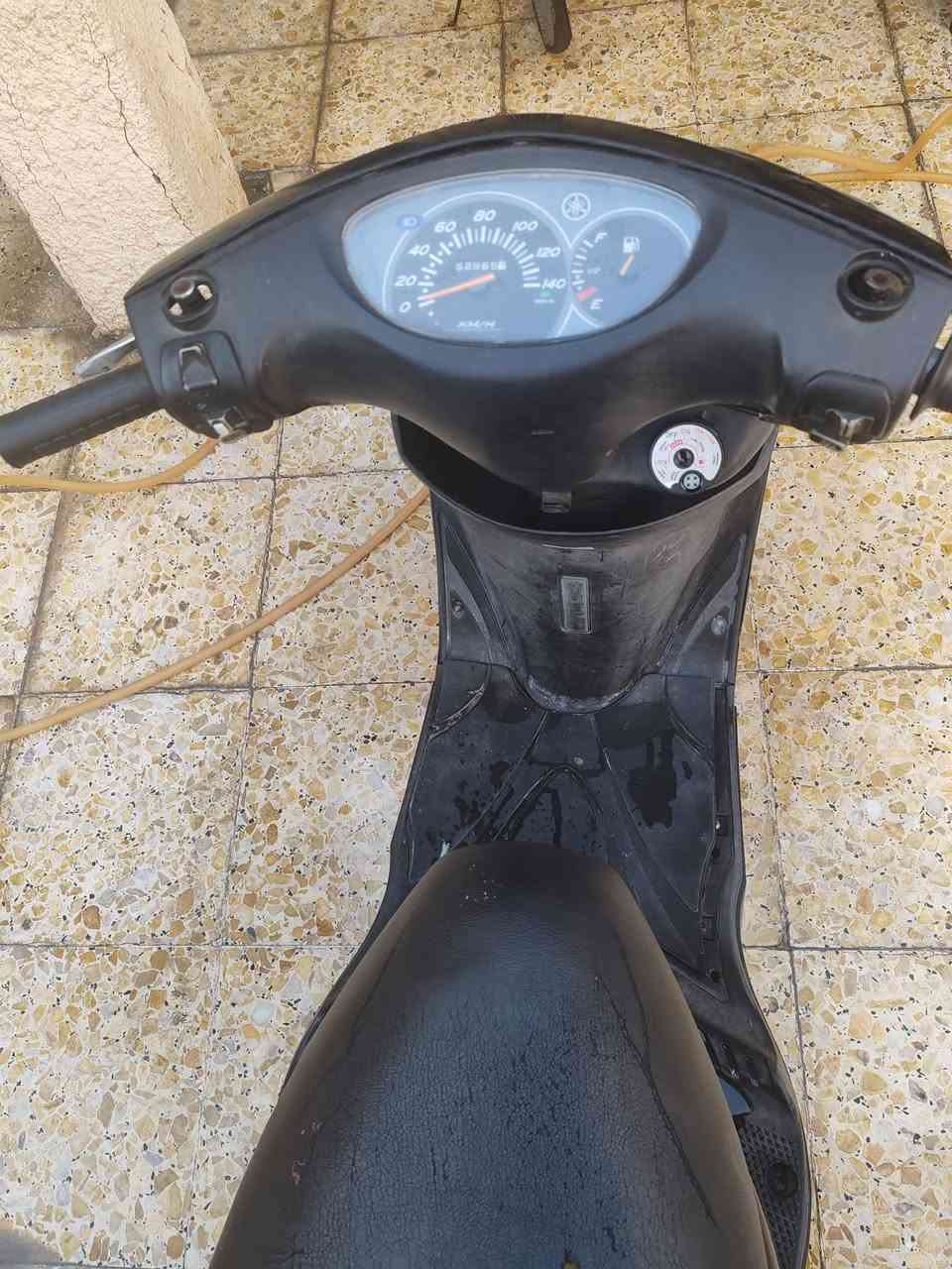 بريز   سرعه140🔥🔥 
مكفوله كفاله عامه السعر450قفل
دراجه كلش نصيفه مابيه نقص 
كلشي بيها شغال سلف هندر  
 مابيه نقص مفاتح بيه برغي 
بيه منفيس الدراجه مكاني بغداد البياع الشهداء ***********
