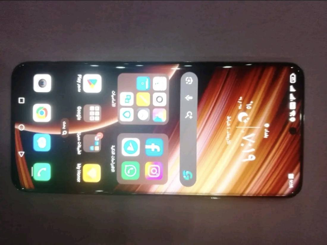 هونر 90
الذاكرة 512
الرام 12
السعر 350 الف وبية ومجال جدا بسيط

***********
