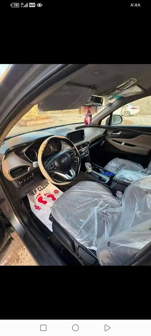 السلام عليكم
سنتافيه موديل 19 بغداد نكليزي تحويل شرط 
مكينه وكير وتبريد وحداديه لوك.   
اربعه سلندر. 5راكب.  
مراوس زغيره   مكاني ناصريه 
ملاحظه بيها اربع قطع باب وتكمه اليمنه مصلحه وبنيد وجاملغ.   تجي وتكلب 
السعر100 قفل من الاخير ***********شراي اتصل مستعجل بالبيع عندي مريض
