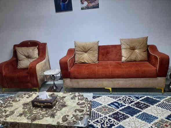 السلام عليكم تخم مع طبلات كلش جديد و انظف من الصور السعر ٥٠٠ عنواني دور النسيج ***********  و الخاص مفتوح
