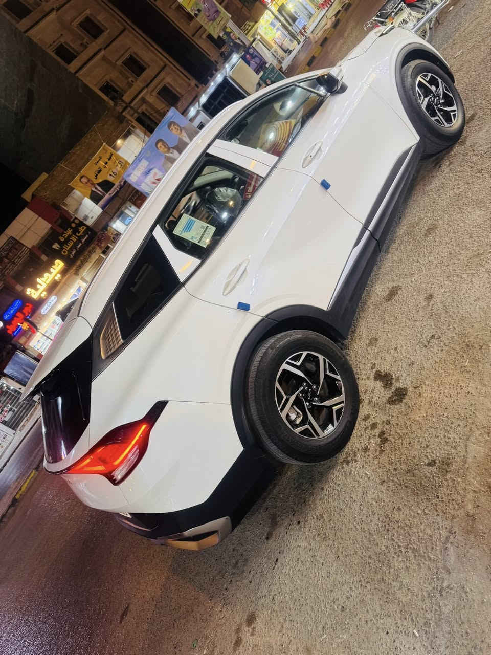 كيه موديل ٢٠٢٤ فوله عده مني رامه نكليزي بسمه بيه قبق جنطه وجاملغ سعر ميه ١٧٠ وبيه مجال متواجده بل نجف ***********
