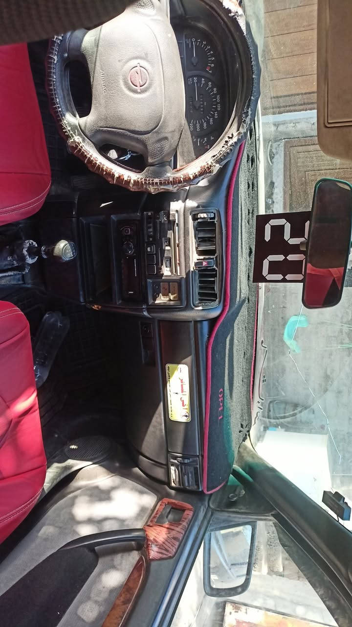 اوبل فيكترا للبيع حجم 20 سياره فول ناضفه ضرر جاملغ واحد خلفي  ضرر خفيف سلايد و جامات كهرباي سياره بعدهه علي وضع شريكه گير و محرك شرط تحويل وكاله شرط عنوان قضاء شيخان سعر 38 مجال بسيط ***********
