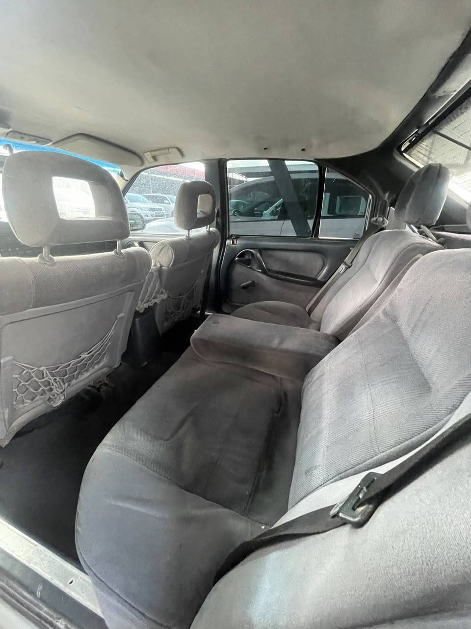 ئۆپل ئۆمیگا مۆدێل 1991 مەکینە 20 گیر ئۆتۆماتیک رەقەم سلێمانی رەقەم باریک سەنەوی تا 2028 تازەیە دەعمو لێدراوی نیە پێشوودووای کەپسە گێڕو مەکینەی بەشەرت تەقەو رەقەی بەشەرت تەحویل خرامە براوە بەشەرت سعری 44گەلاو کەمێ معامەلە شوێن سلێمانی.. ***********
