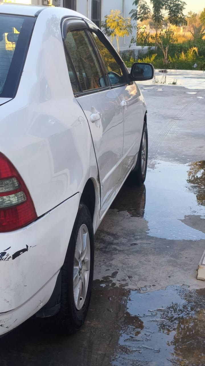 تيوتا كورلا للبيع موديل 2002 تخم تايرات جديد وصدر وحداديه جديد السعر 60 وبيه مجال المكان بغداد الدوره ***********
