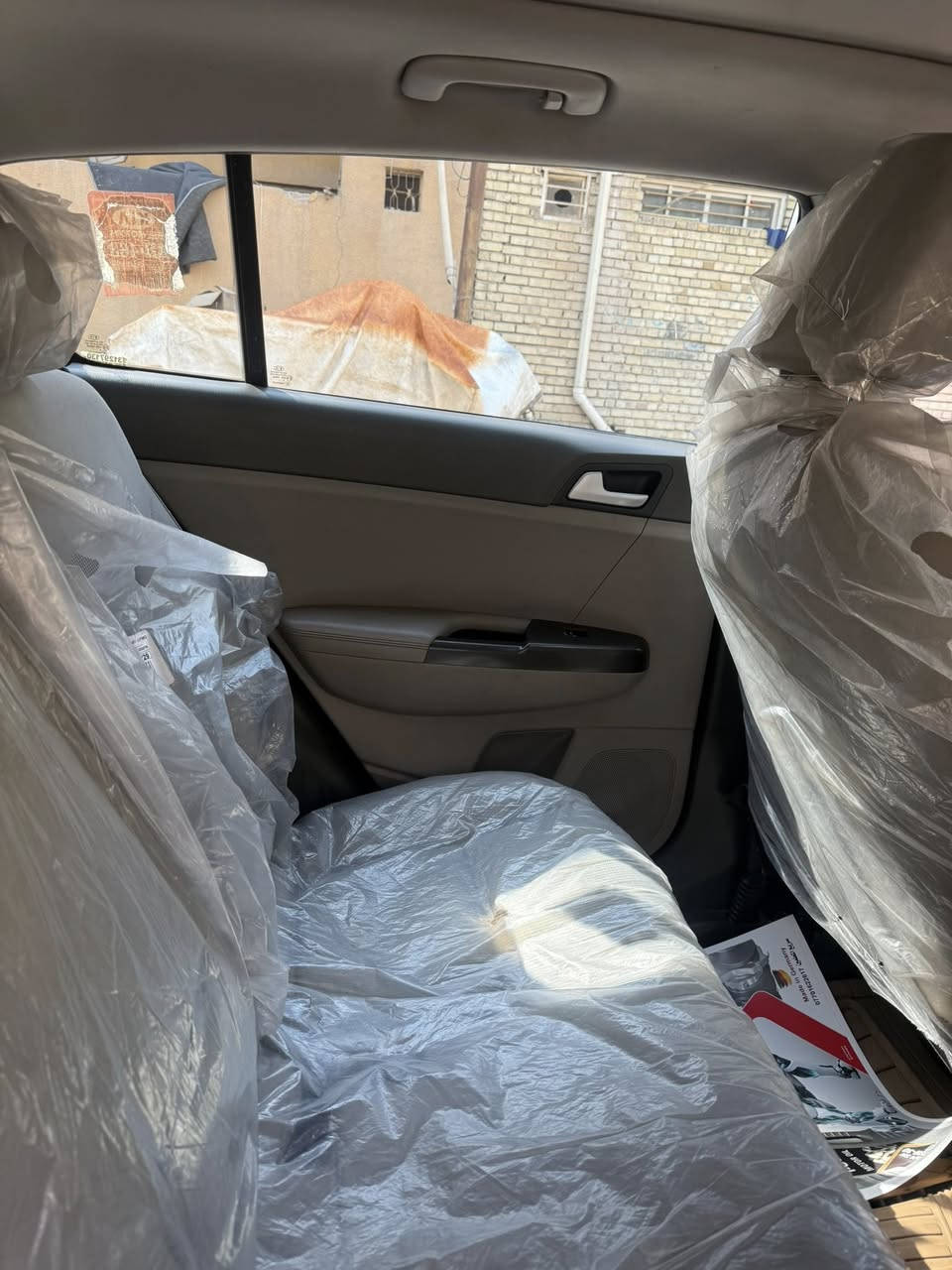 سبورتج. للبيع بأختصار.  محرك ٢٠٠٠بصمه بنوراما. رقم بغداد. السعر ١٧٨ وبيها مجال. الاتصال *********** مكان السياره كربلاء.
