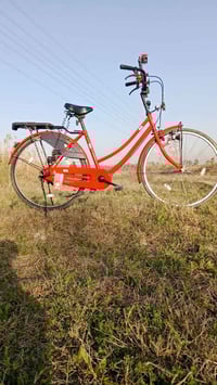 باسكل للبيع   موديل 2022  لون احمر 🍅  ما صارله شهر من نزلته   لنظافة 9...