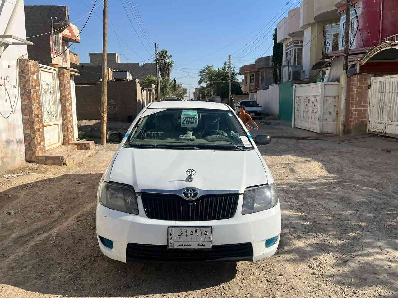 السلام عليكم عندي كورلا 2001 محدثه 2007 نضيفه فول مثل ماهي واضحه بل صوره  شرط كبر ومحرك فول تبريد ثلج  كهربائيات كلها شغاله  رقم بغداد مشروع وطني مال جناي السياره تأخذها ترتاح من ورها اتريك وين مايعجبك مصبوغه احزام  غرفتها حلوه السعر ٧٨وبيها مجال حك الجيه الاستفسار عل رقم ***********
