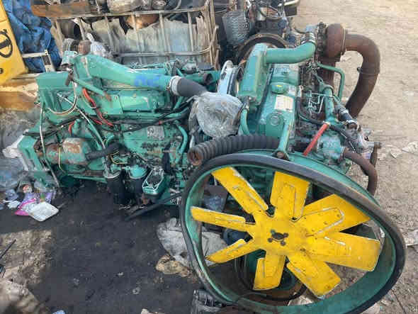 2محرك فولفو للبیع گصە اوروپی
واحد مكاین مال شوفل واحد مال سیارە حجم 73 
للاستفسار اتصل علی رقم موبایل
***********
***********
وتساب موجود
عنوان اربیل
