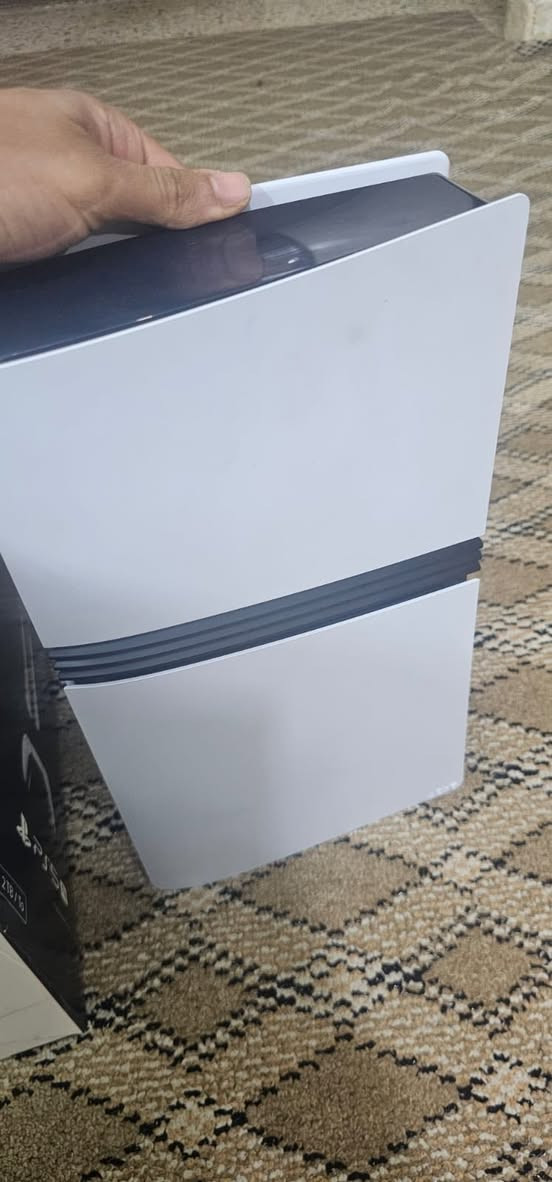 بلي5 برو امريكي ذاكرة ٢ تيرا اخو اخو جديد/ملحقاته كامله لامفتوح ولامصلح
بيه ضمان اسبوع /متوفر جوستكات فايف وفور اصليه /اكو خدمه توصيل


**إذا كنت صاحب هذا الإعلان وتريد حذفه لأي سبب، رجاءا أرسل رسالة إلى الدعم الفني**