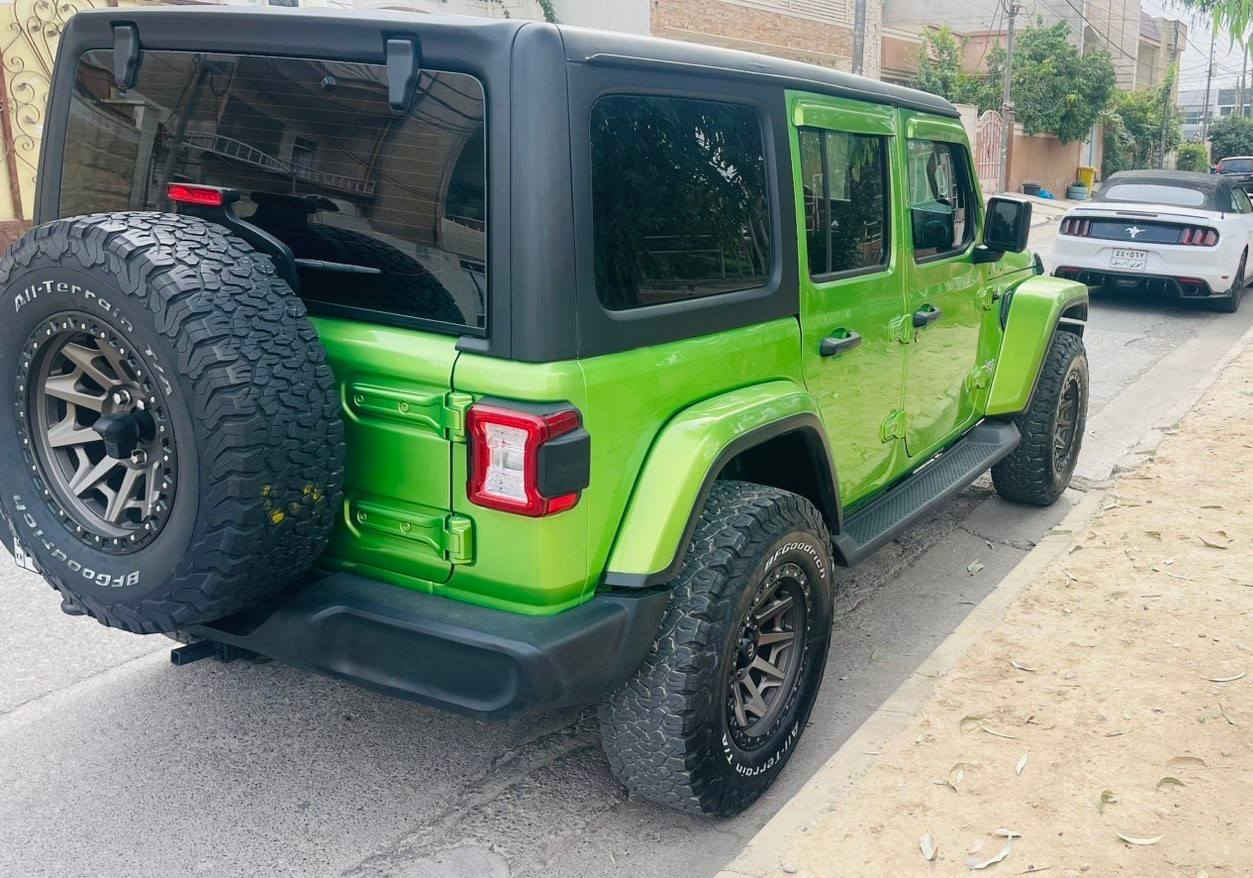 سلام‌علیکم ورحمةالله
✍️کوردی و عربی✍️

جێب ڕانگلەر JEEP WRANGLER

- مۆدێل 2020

- مواسەفات Sport unlimited

- دەبڵ اکسل 4×4

- مەودای ڕۆیشتن - 53 هەزار مایل

- قەبارەی بزوێنەر( 2.0 ) Turbo

- ژمارە  هەولێرە وەکالە و بەناوکردن بەشەرت✅💯

سەیارەکە 4 پارچەی بۆیاغە
 لەگەڵ 2 چاملغی PDR کراوە
جەمپێکی دواوەی هەیە بستێک شاسی گرتووە
پێشی کەپسە
ئێرباگەکانی بیلادیە نەتەقیوە
ژمارەی شاسی
1C4HJXDN6LW139839

سەیارەیەکی زۆرجوان و جاهیز و بێکێشەیە ژمارەهەولێرە بەناوی خۆمەوەیە
گێڕومەکینەو وەکالە و بەناوکردن بەشەرت 

- نرخی 195 وەرەقەو معامەلە

📍شوێن هەولێر

ژمارەی خاوەنی☎️📞📱
0️⃣7️⃣5️⃣0️⃣3️⃣4️⃣9️⃣4️⃣2️⃣2️⃣8️⃣
۰۷٥۰۳٤۹٤۲۲٨
کۆرەک + ڤایبەر و واتساپ
----------------------------
✍️عربی✍️

سيارە جیب رانکلر للبیع
JEEP WRANGLER

- موديل ۲۰۲۰

 - رقم اربیل تحويل وكاله بشرط

- مواصفات Sport unlimited

- دبل اکسل ( ‌4×4 )

- حجم محرک / ٤ سلندر ۲.۰ تيربو

- عداد مصافه / ٥۳ الف مايل

سياره ٤ قطع صبغ
وجاملغين تعديل PDR
بجم کبس بدون دعم
ایرباکات کل سلیم بلادی
رقم شاصي⬇️
1C4HJXDN6LW139ط839

سياره كلش حلو جاهزە رقم‌اربیل باسمي  گیر و محرک و تحويل وكاله بشرط

- سعر ( ۱۹٥ ) ورقه وبيها مجال

📍- مكان اربیل

 للاستفسار اتصل برقم‌صاحب سياره☎️📞
0️⃣7️⃣5️⃣0️⃣3️⃣4️⃣9️⃣4️⃣2️⃣2️⃣8️⃣
۰۷٥۰۳٤۹٤۲۲٨
هاتف-فایبر-واتساب

مع تحياتي أربيل, العراق


**إذا كنت صاحب هذا الإعلان وتريد حذفه لأي سبب، رجاءا أرسل رسالة إلى الدعم الفني**