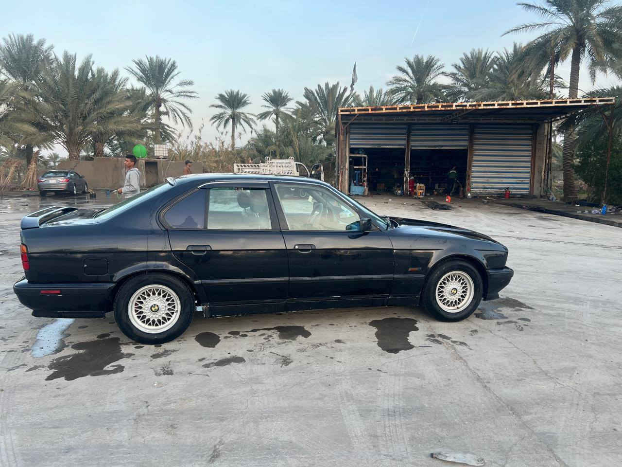 موديل 93 مكينه 525 مسكر فانوص كير ومكينه كفاله رقم بغداد دولي بسمي تدفئه تبريد جام كهربائي كشنات كهربائي فتحة سقف 
السعر 58 
المكان حله   ***********
