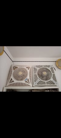 سرير طفل • ناقص خشبة • مراوح سقفية