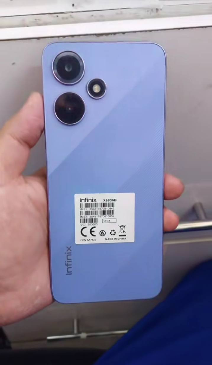 جهاز للبيع /انفنكس هوت30 ذاكره64مبدل شاشه أصليه  /المكان تقاطع القدس/السعر90قفلل تواصل واتساب فقط الرقم ////.  ***********  .//////
