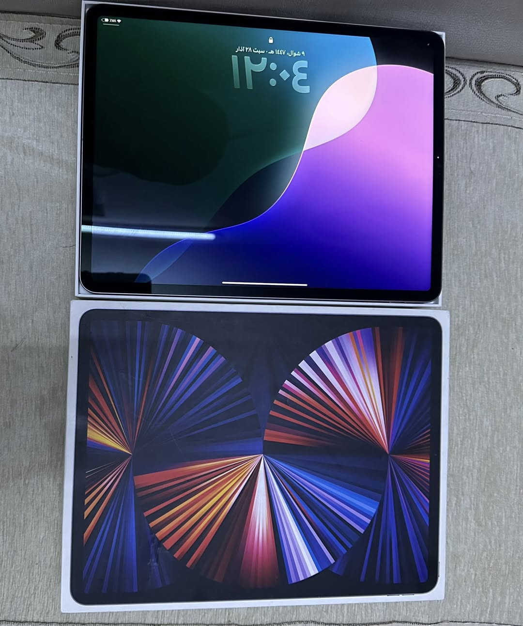 ايباد برو حجم ١٣ اكبر حجم الجيل الخامس معالج m2 الجهاز مداخل صيانة فول نضافة كارتونة مالتة ويا بي طخة  بل شاصي خفيفة موضحة بل صور من يم الشاحن ومن يم الكامرة الجهاز استعمال بيت ماخذي جديد اول  ما نزل  ومامتعوب سعرة ٨٧٥ الف مكاني بغداد متواجد خاص وواتساب ***********
