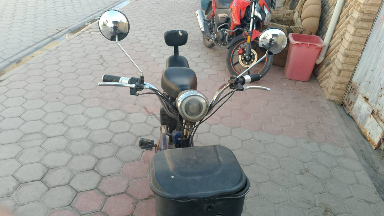 موطور شحن البيع بعده جديد بطاريات عل فحص 4
بطاريات مكان الرمادي 7كيلو اليريده يراسلني خاص


**إذا كنت صاحب هذا الإعلان وتريد حذفه لأي سبب، رجاءا أرسل رسالة إلى الدعم الفني**