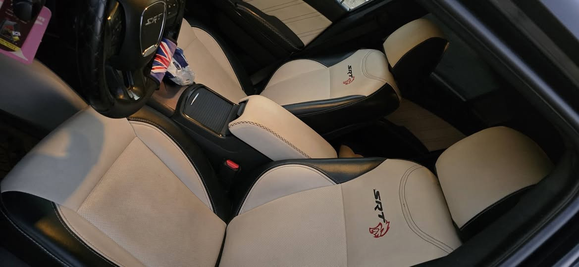 السلام عليكم جارجر للبيع رقم بغداد نكليزي موديل 2018 معلايه 20 مكينه 3 و600 سونار موجود سياره جاهزه مابيه مابيه نقص توني مسويله ادامه تخم تاير گير حداديه تبريد كلها جديد مكانها السماوه السعر 185 وبيها مجال رقمي***********
