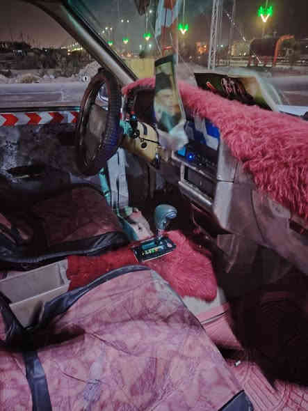 السلام عليكم بيكم للبيع موديل ٢٠٠٦ مكينه وكير ونجي اتوماتيك مكفوله حداده كهربائيات تحويل ثاني يوم رقمها ميسان لا ضربه ولا تبديل عنوان ميسان لعماره السعر 25 وبيها مجال بدون ضريبه رقم الهاتف ***********
