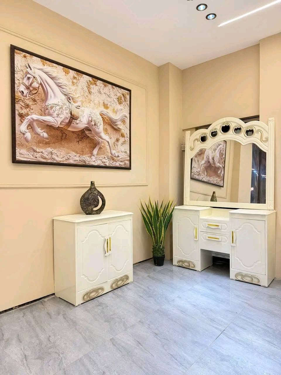 السعر // مليون فقط 😍

🔅تفاصيل الغرفة المرمري  ....

 خارج ٤ملم ام دي اف 🔺
وداخل معاكس ٣ملم 
صبغ حراري  درجة اولى 

عدد القطع  ٧ قطع 😍
🔺1 //جرباية  قياس  ١٦٠ × ٢٠٠ 
🔺//ميز جانبي ايسر قياس ٥٠
🔺2// وميز  جانبي  قياس ٥٠
🔺3// زاوية ارتفاع مترين عرض ٨٠
🔺4// وميز بلازمه  
🔺5//وميز مراية ارتفاع مترين عرض ١٢٠
🔺6// وكنتور ٦ باب  ارتفاع مترين و١٥ طول ٣ متر و١٥

القطعه الثامنة حسب الطلب شازلون
سعرها ٥٠ الف ❤️

(توصيل مجاني مركز بغداد )
التوصيل يشمل الشد مجاني 🔥
(اطراف ٥٠)
باقي المحافضات حسب البعد
شازلون سعرها ٥٠ الف
شازلون مخزن ٧٥ الف


**إذا كنت صاحب هذا الإعلان وتريد حذفه لأي سبب، رجاءا أرسل رسالة إلى الدعم الفني**