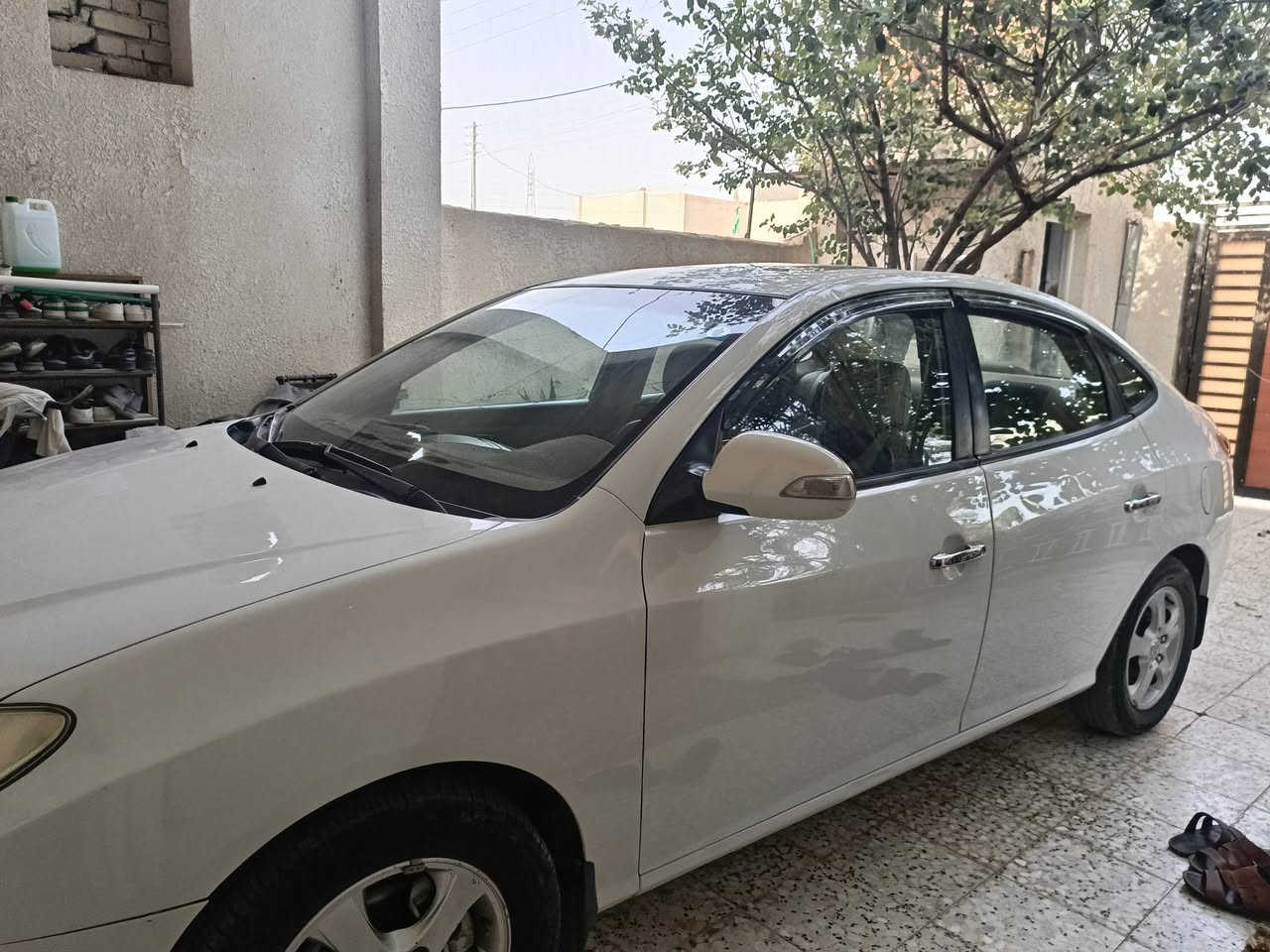 النترا موديل ١١ رقم بغداد دولي السياره بيه قطعتين صبغ فقط بدون دواخل باب السائق وربع الجاملغ الأيمن محرك ١٦٠٠ دكشن عالي  حداديه جديده گير محرك كفاله
السعر المطلوب ١١٥ وبيه مجال للشراي للاستفسار الاتصال على الرقم 
***********
مكان السياره ميسان العماره شرط المداورة والاصوليات والتحويل
