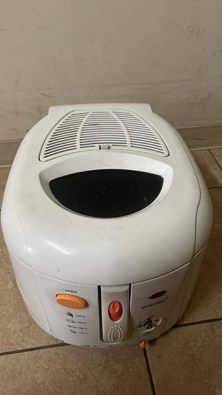 قلايه ماركه تشتغل جهتين ب35 وبيهه مجال مستخدمه مره وحده


**إذا كنت صاحب هذا الإعلان وتريد حذفه لأي سبب، رجاءا أرسل رسالة إلى الدعم الفني**