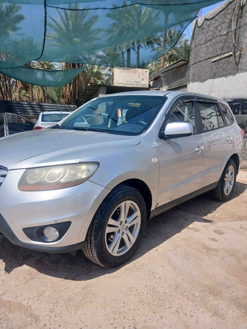 سنتافي 2012 كاز كصة جنطه متومه أصولي كير محرك تبريد حدادية جيد جدا سعر 50 ورقه 
***********
